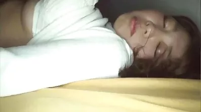 Двох брюнеток катують в груповому сексі секс відео безкоштовно членом кавалера